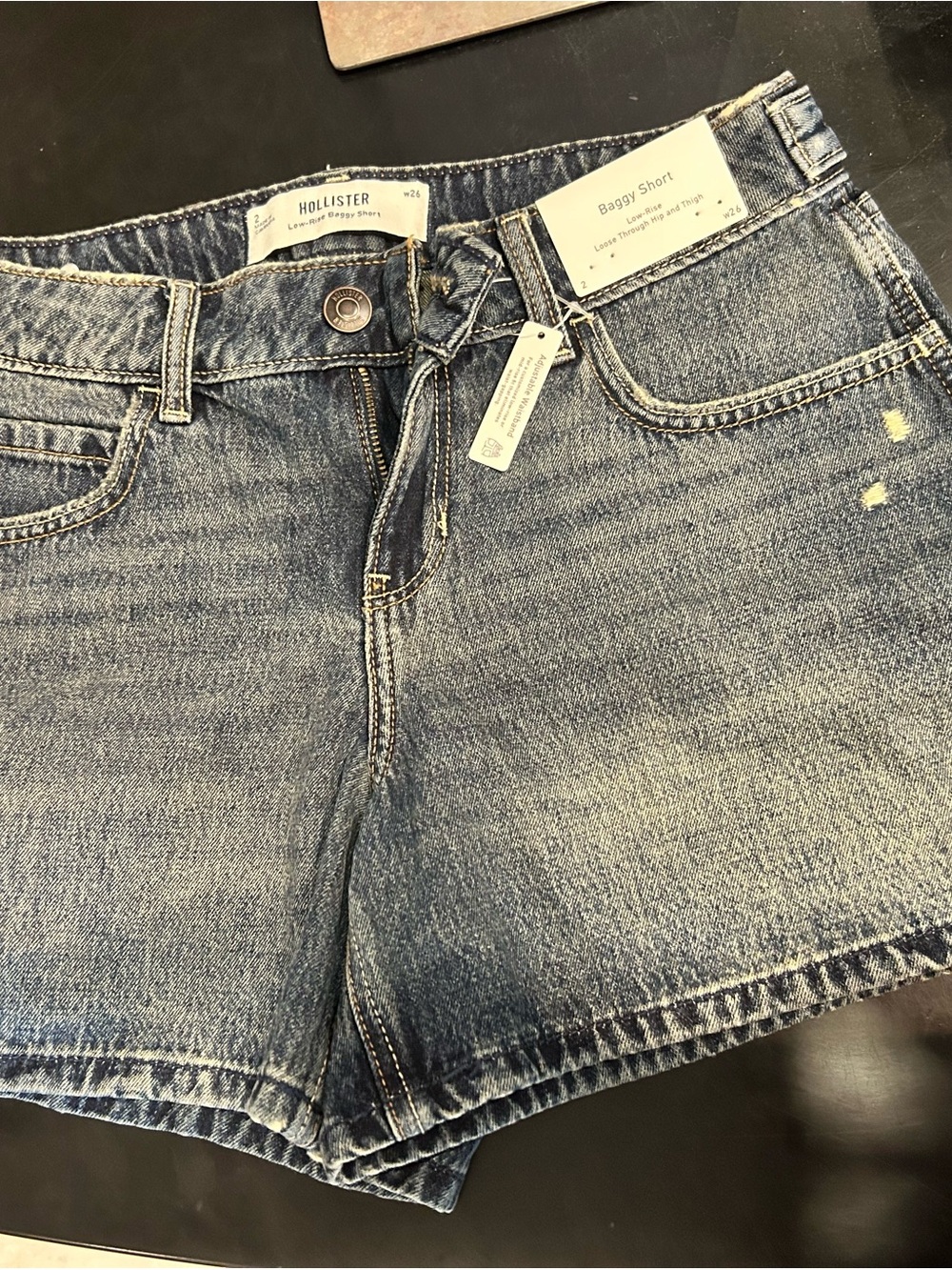 Hollister Women's Baggy Short Jeans - Light Blue Denim